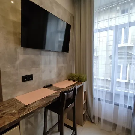 однокімнатна студіо на площі ринок