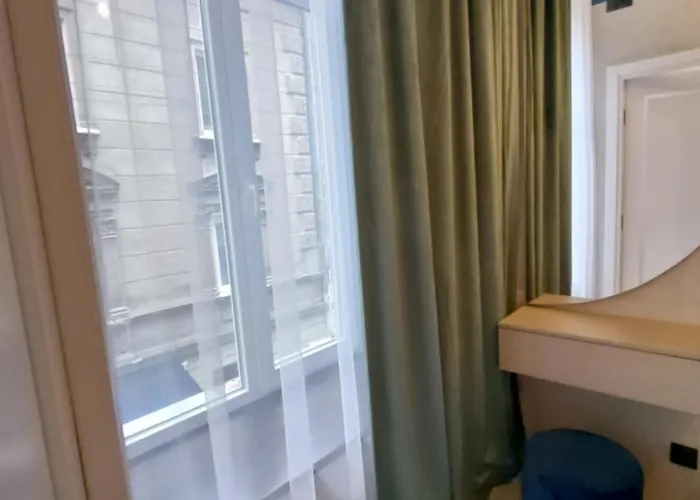 однокімнатна студіо на площі ринок